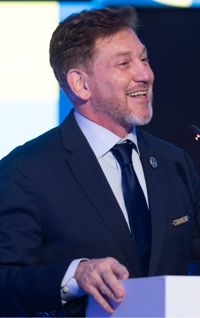 Alejandro Domínguez